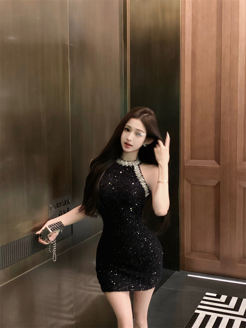 Rhinestone Sequin Velvet Bodycon Party Dress - Image 2