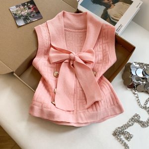 Women's Sleeveless Knit Vest Top 2026 Summer Slim Fit Cropped Design
