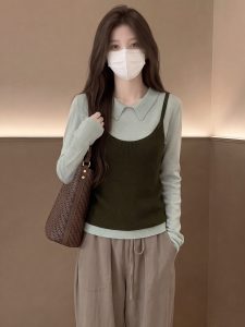 Early Autumn Korean Retro Two-Piece Knit Sweater and Camisole Set for Women - Style 34e004